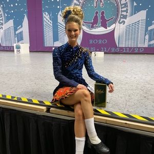 Meet your Posher, Claire